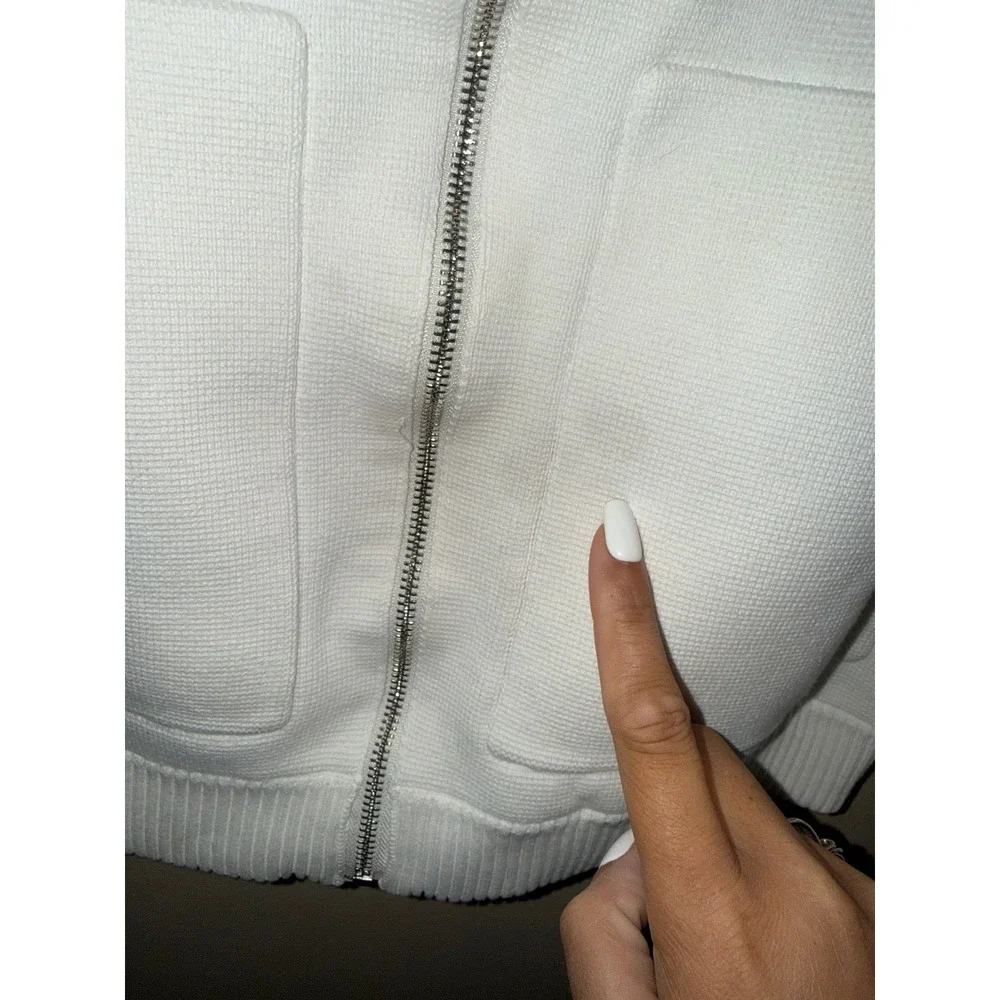 Mint Velvet Cream Knit Zip Up Bomber Jacket Cropped Ivory Size M Minimalist